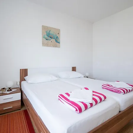 Apartment By The Sea Pag - 20961