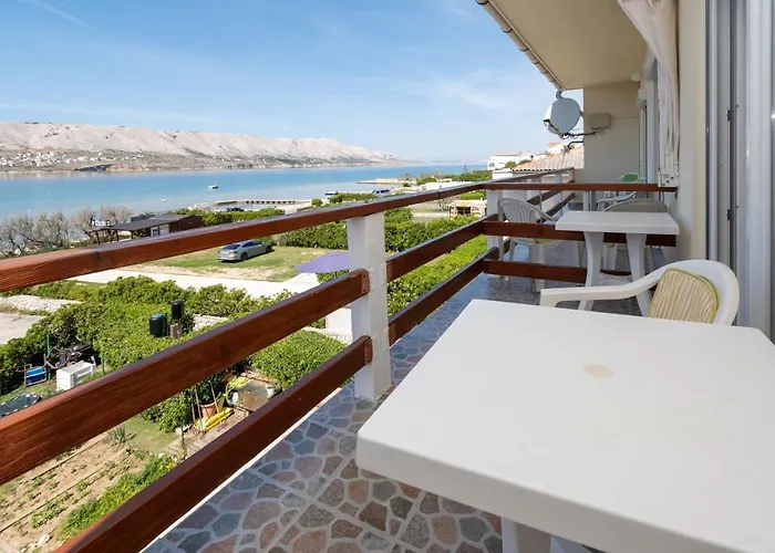 By The Sea Pag - 20961 *